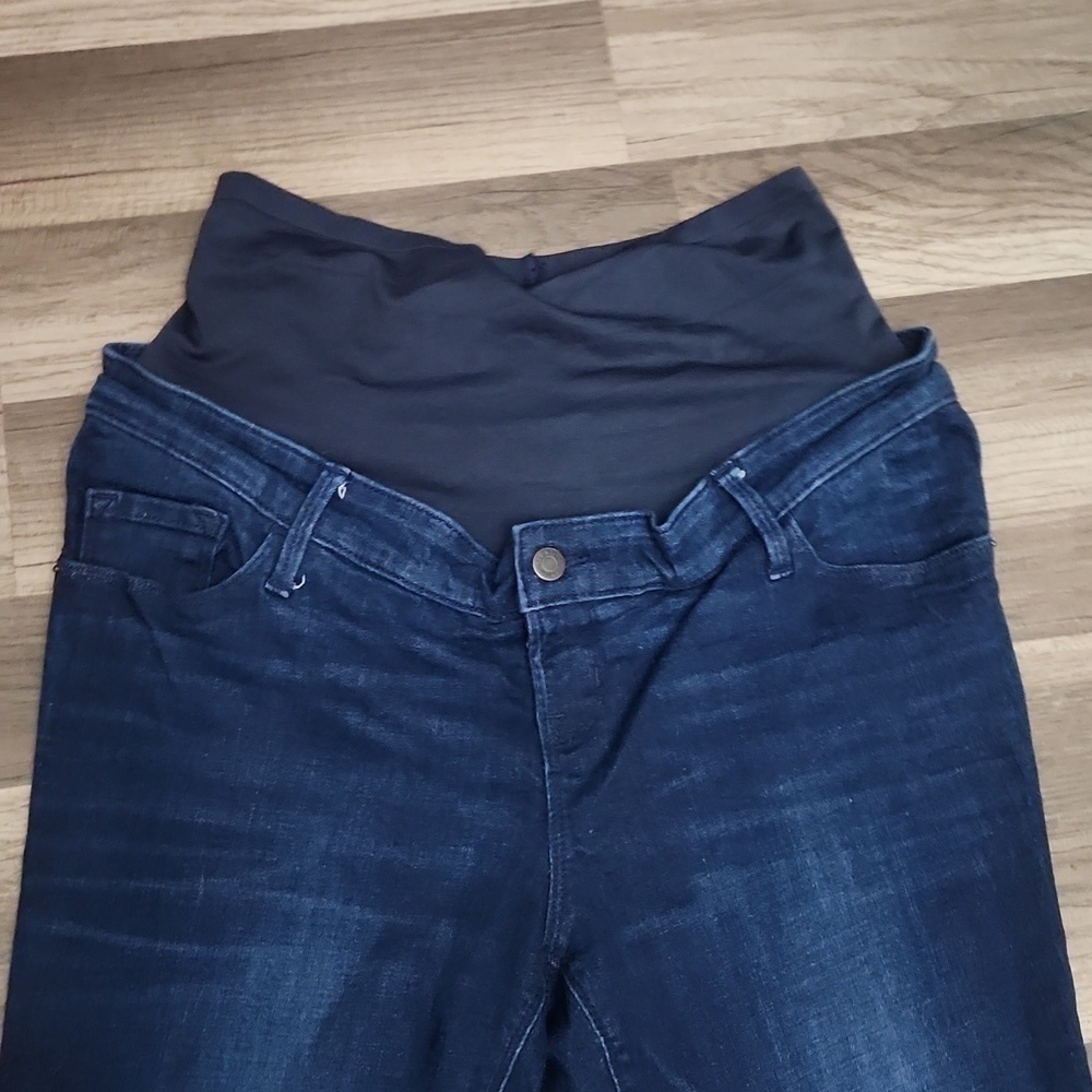 Old Navy - Picture 2 of 6